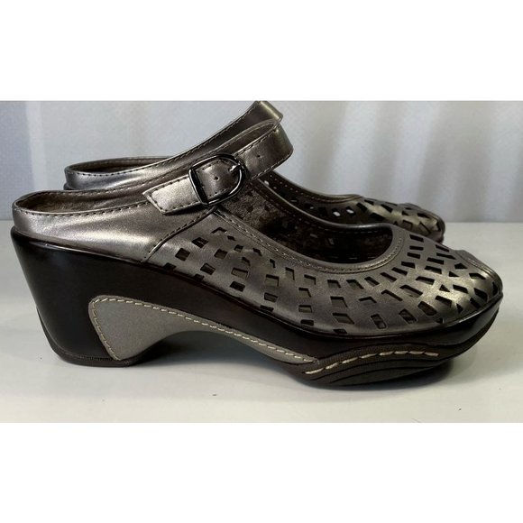 Mountain Sole Womens Chandler Mules Sandals Metallic Cutout Buckle Mid Heel 7 - Picture 11 of 11